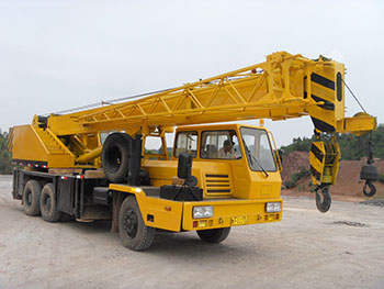 南昌25噸汽車(chē)吊車(chē)出租價(jià)格